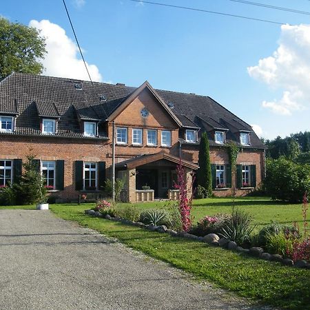 Gutshaus Daemelow Tussen Schwerin En Wismar Exterior photo